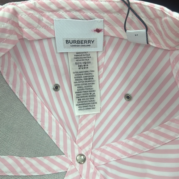 Burberry base ball cap - Picture 4 of 6